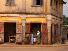 Westliches Afrika, Benin: Ashanti-Gold, Voodoo & wilde Tiere - Kleiner Laden in Benin